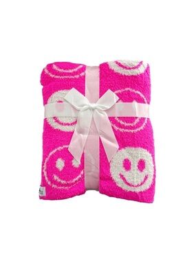 Cloud Pink Smile Plush Blanket